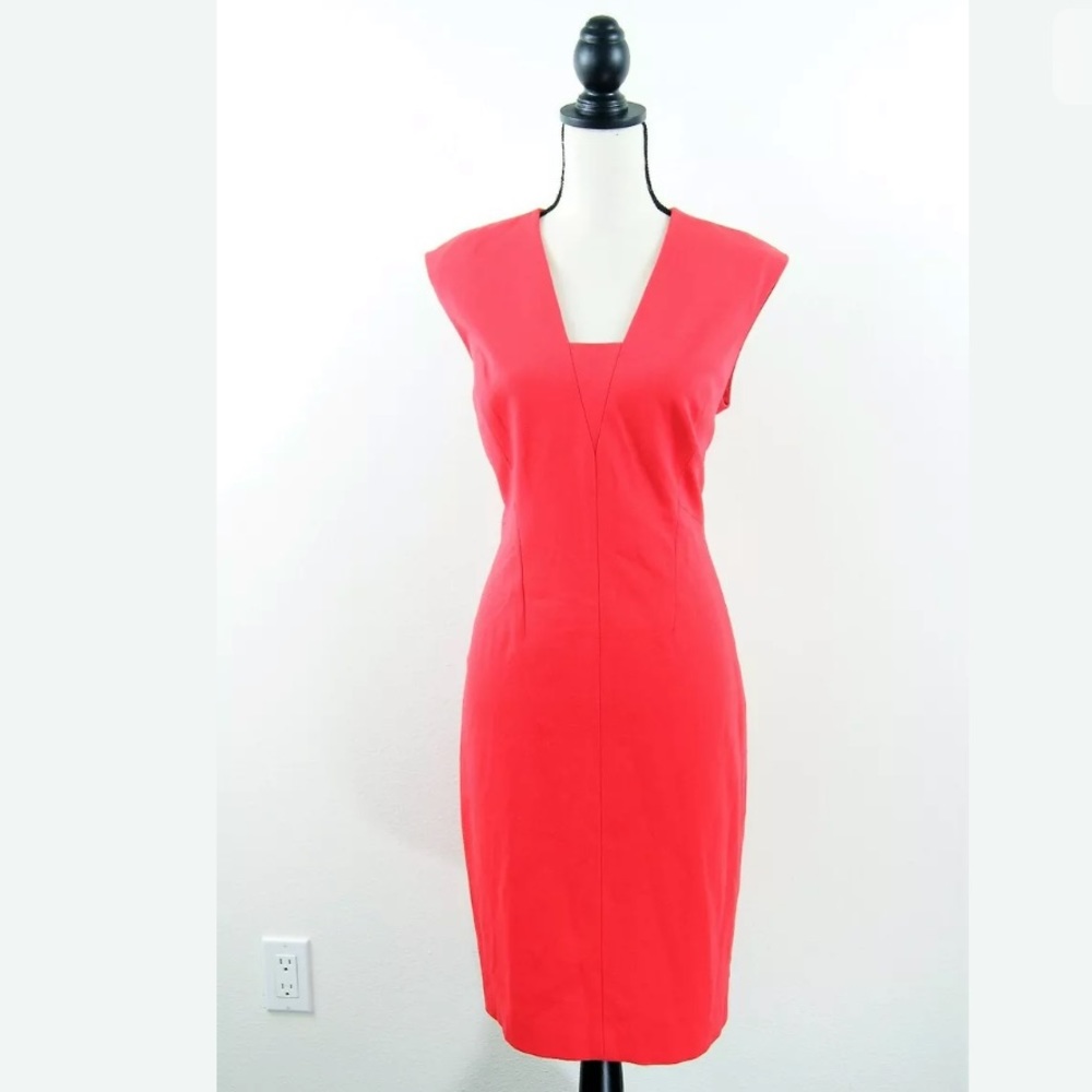 ❌SOLD❌Classiques Entier Ponte Sheath Dress